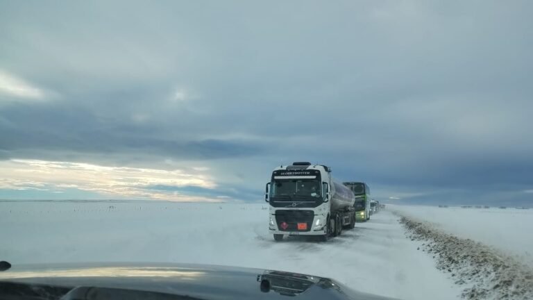 “Hay mucho viento y empezó a volar nieve”
