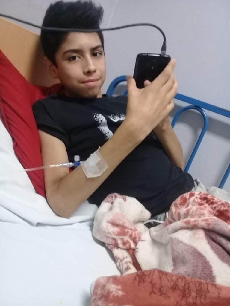 Piden colaboración para Uziel un niño de Comodoro que lucha contra el cáncer