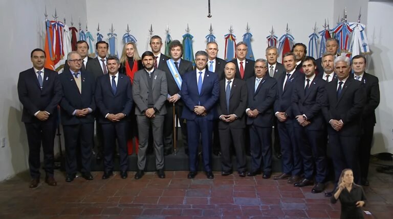 Javier Milei a los gobernadores por el Pacto de Mayo: “Gracias por este gesto patriótico”