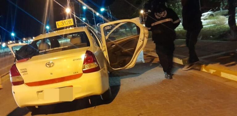 Era buscada por toda la provincia por robo y la atraparon en el ingreso a Rada Tilly