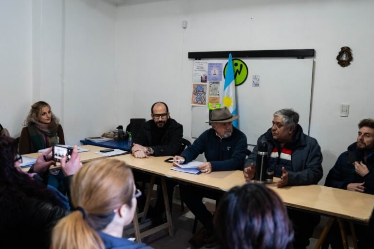 Othar se reunió con vecinalistas de zona norte