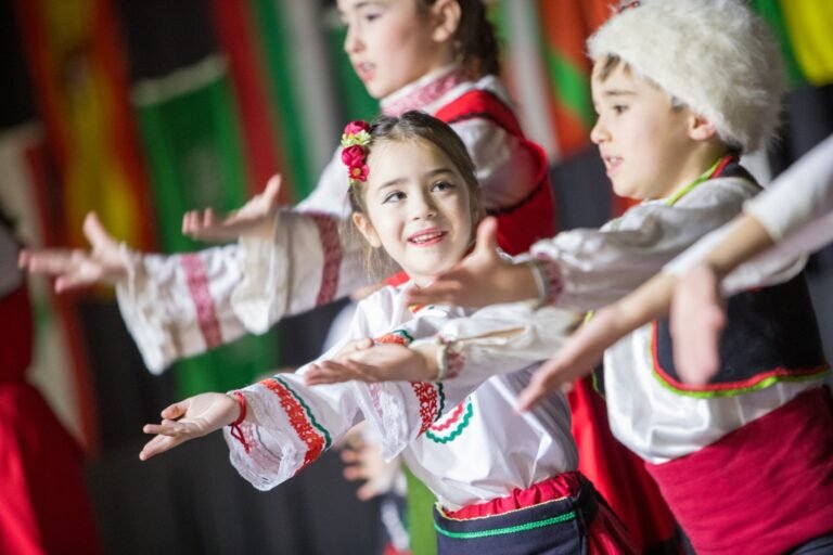 Realizarán una edición especial de Noche de Pioneros junto a los cuerpos de baile de infantiles