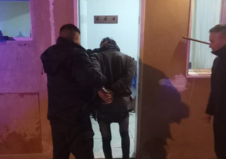 Un vecino atrapó a un ladrón que entró a una obra en construcción a robar materiales