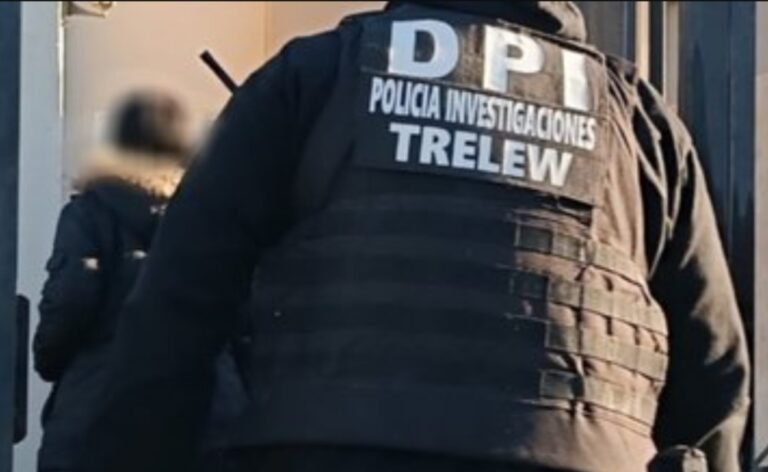 Detuvieron a una docente acusada de abuso de menores