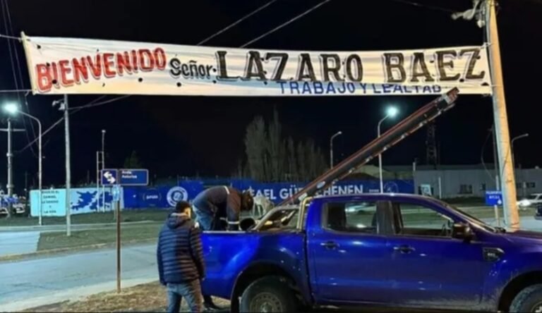 El regreso de Lázaro Báez a El Calafate, entre el pasacalle de bienvenida y el secuestro de una camioneta