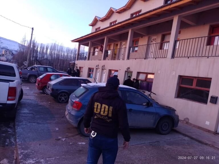 Mantenía prisión domiciliaria y fue allanada por un hecho de drogas