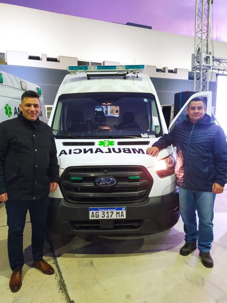 Balochi valoró la incorporación de una nueva ambulancia para Sarmiento