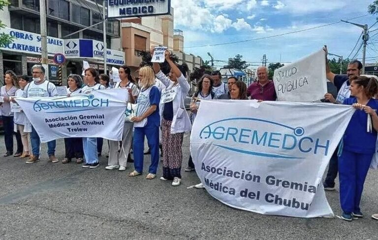 “El Hospital podría verse imposibilitado de garantizar los servicios mínimos”