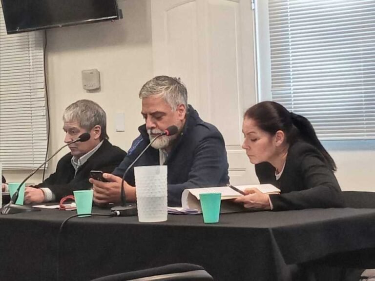 La Justicia no define si abre la investigación para el dirigente de ATE y su esposa