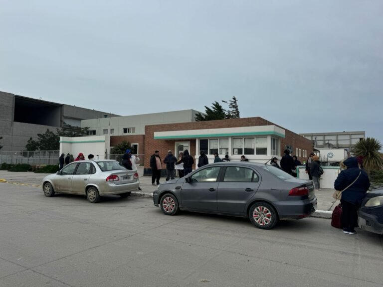 Continúa el reclamo por los despidos en TAEX: “No tenemos para pagar la luz, ni el gas”