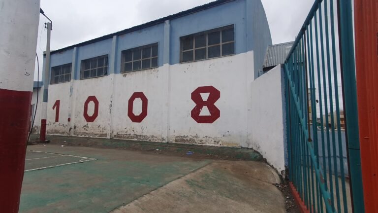 Reunión de vecinos en las 1.008 “piden que la familia conflictiva se vaya del barrio”