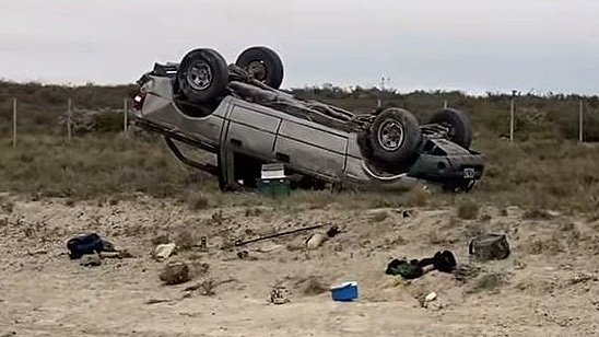Cinco personas resultaron heridas en un fuerte vuelco cuando se dirigían a pescar