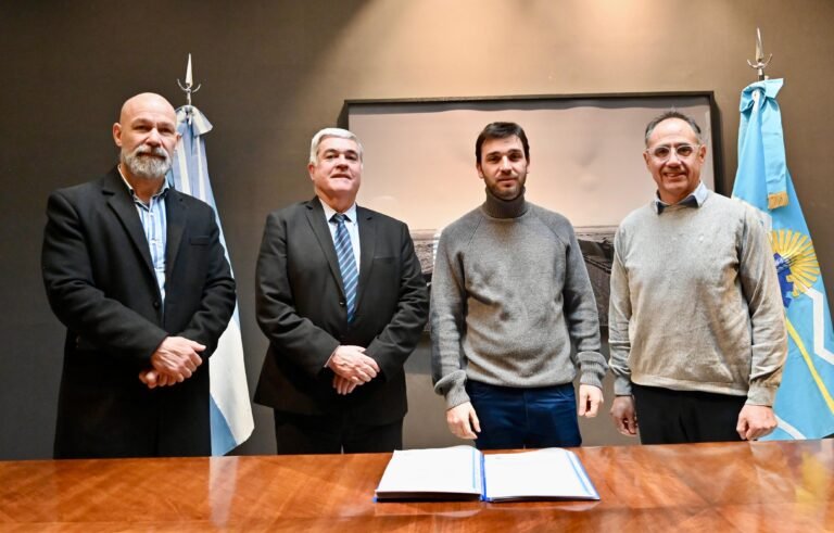 Torres: “Vamos a recuperar lo que se robaron, para ponerlo al servicio de los chubutenses”