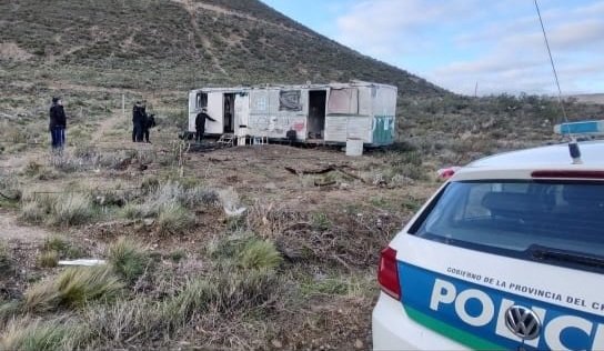 Pusieron un tráiler en un descampado de Km 3 con intenciones de usurpar tierras