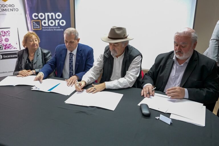 “No hay futuro en una sociedad sin la educación activa”
