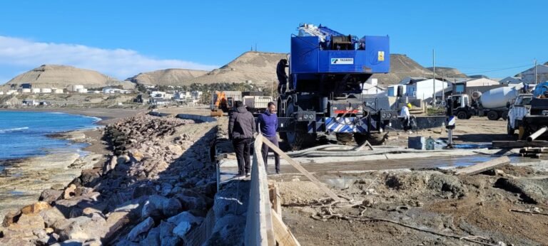 Avanzan las obras de protección costera y del Hospital Regional