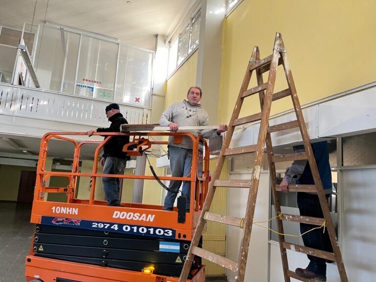 Culminó la primera etapa de las obras en el CERET y está en condiciones de comenzar la modalidad presencial