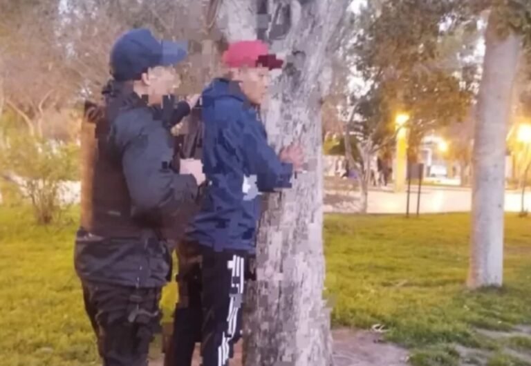 Quisieron robar un fernet y fiambres para una picada y terminaron detenidos