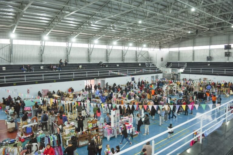 Sarmiento impulsa las actividades deportivas y culturales en la ciudad