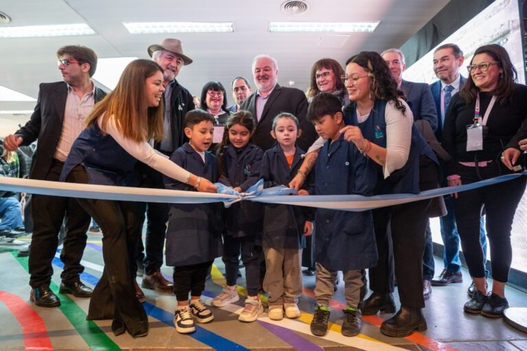 Quedó inaugurada la primera edición de la Muestra EduCo