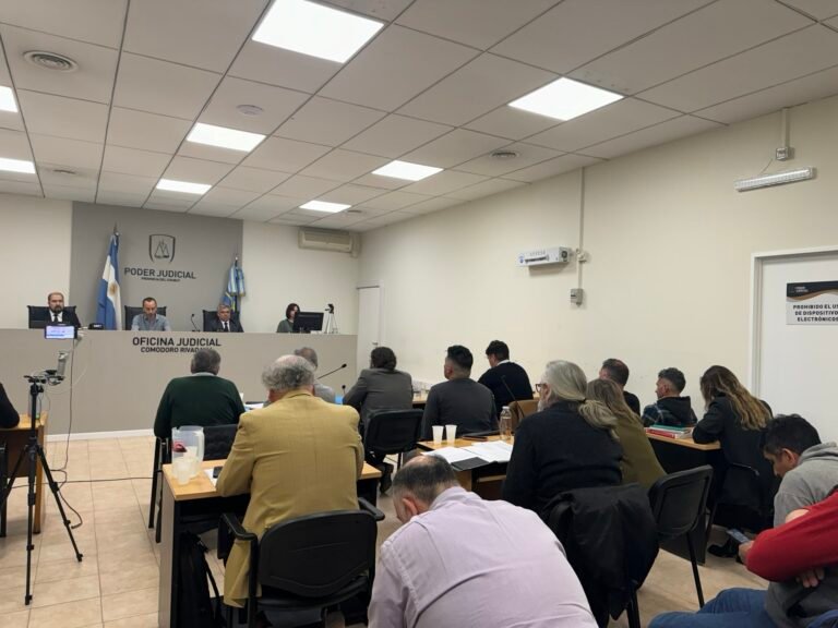 Uno de los imputados por la causa Emergencia Climática no cumplió con las medidas y ahora no podrá salir de la ciudad