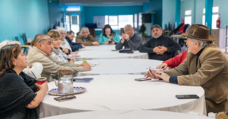 Buscan ayudar a los Centros de Jubilados en el pago de los servicios de luz y gas