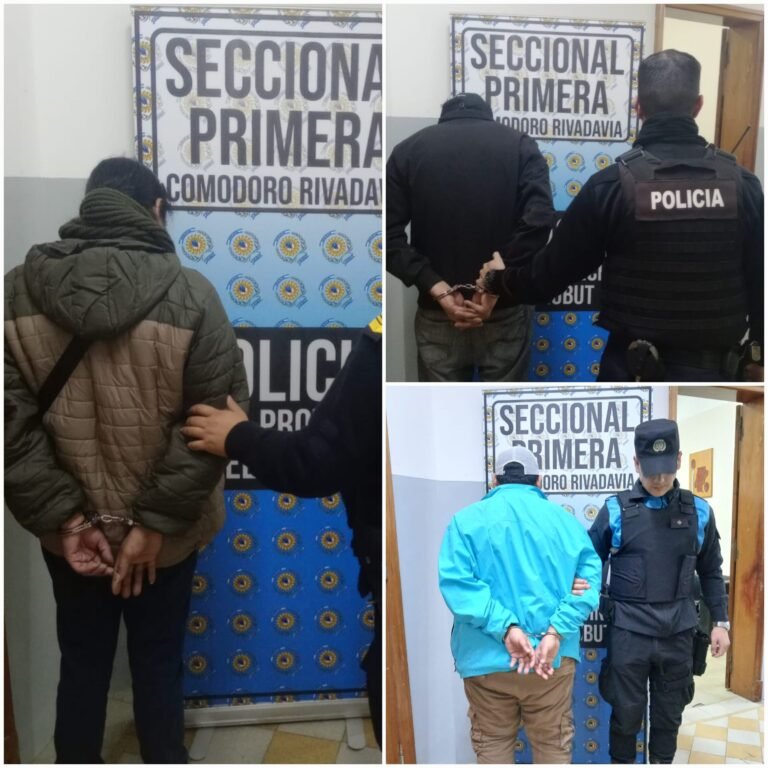 Huían con siete cuchillos que sustrajeron de Easy