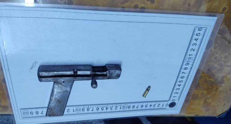 Detuvieron a un menor con un arma de fabricación casera