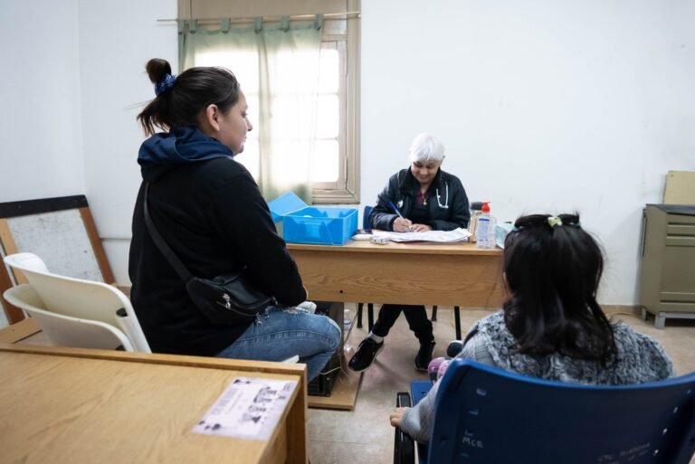 “Salud en tu barrio” alcanzó más de 3400 atenciones en km.8