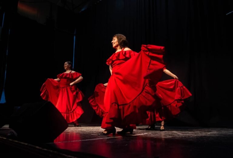 El Cine Teatro de Astra festejó sus 100 años