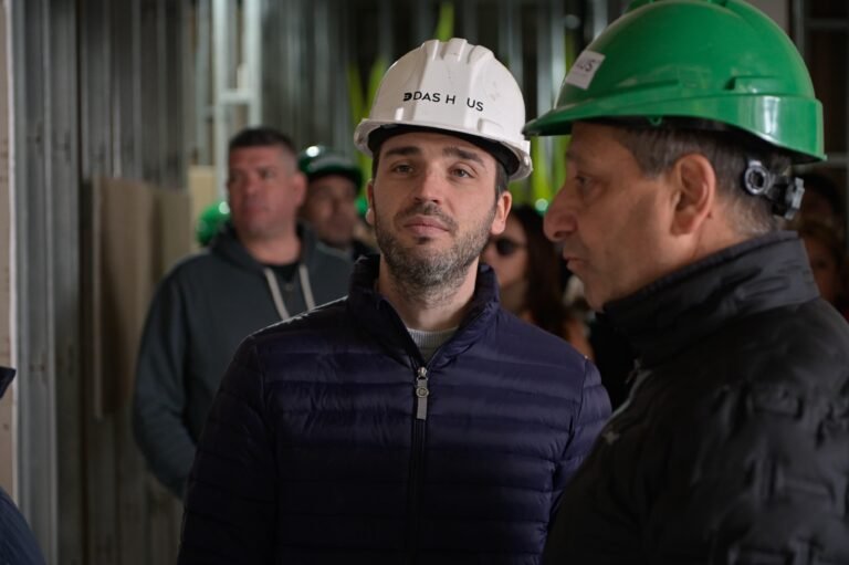 “Logramos que los chicos estén en las aulas y vamos a garantizarles una educación de calidad”