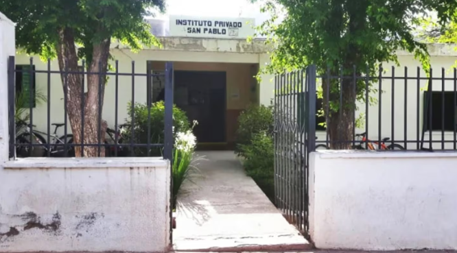 Escándalo en un colegio: alumnos vendían brownies con marihuana para recaudar fondos