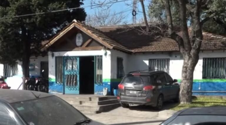 Un joven fingió un secuestro y encerró a su novia durante 6 horas para robarle US$40.000 a su suegro