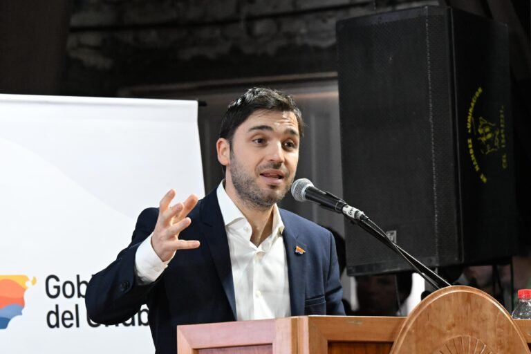 Torres presentó los alcances del acuerdo sellado con Nación para compensar deudas y los resultados del plan de desendeudamiento 