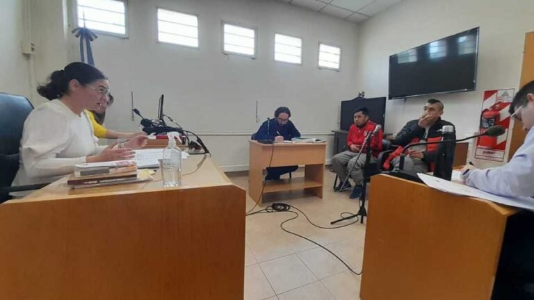 Robo de cubiertas: la jueza declaró legal la detención pero los dejó en libertad