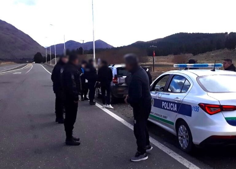 Robaron una gran suma de dinero en El Bolsón, intentaron huir pero fueron atrapados en Chubut