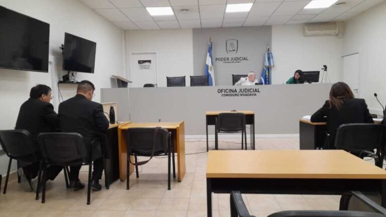 Habría matado a su vecino de tres disparos porque “estaba cansado de los robos”