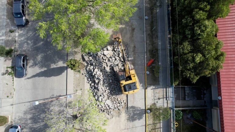 Continúan con los trabajos de mantenimiento de la trama vial de zona norte