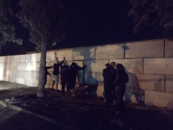 Un padre y sus dos hijos menores arrestados por intento de robo