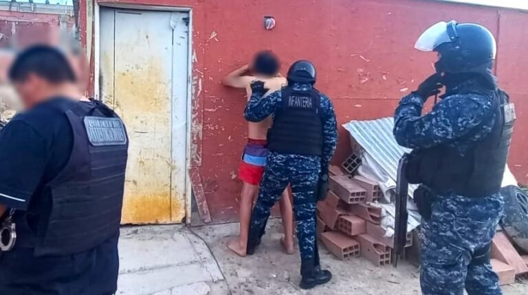 Detuvieron a dos personas y recuperaron elementos de un importante robo