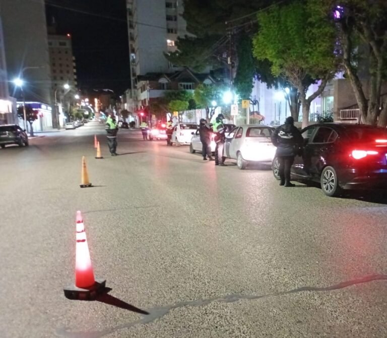 Atraparon a 5 conductores borrachos en distintos controles en el Centro