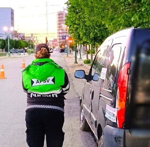 Controlan más de 10.000 vehículos y retiran de la vía pública a 79 conductores alcoholizados