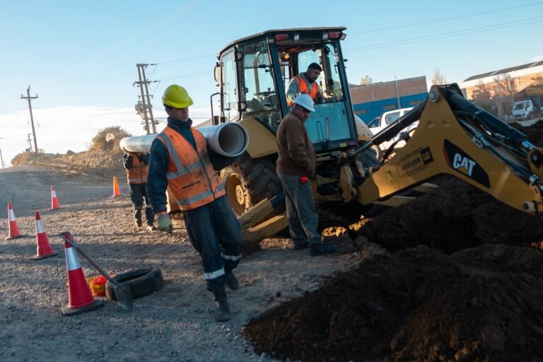 Realizaron obras de redes cloacales para mejorar la urbanización y disminuir el impacto ambiental