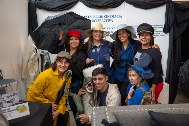 Iniciaron las proyecciones de cine para para escuelas de la ciudad
