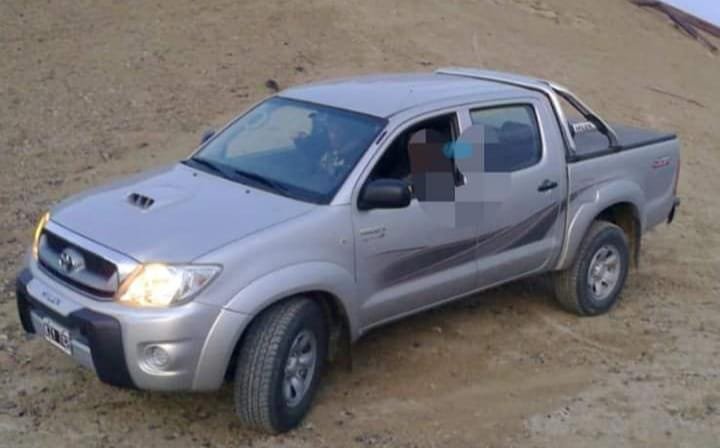 Le robaron violentamente la camioneta a un hombre en el barrio Malvinas