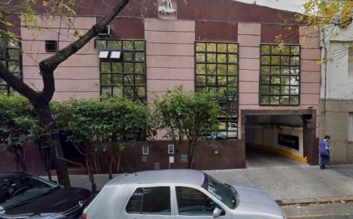 Una mujer denunció que dos hombres abusaron de ella en un hotel alojamiento