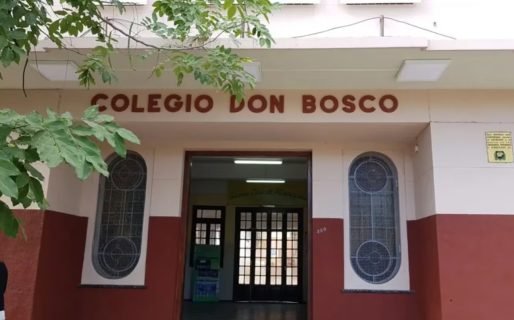 Denuncian que alumnos vendían fotos de sus compañeras desnudas creadas con IA