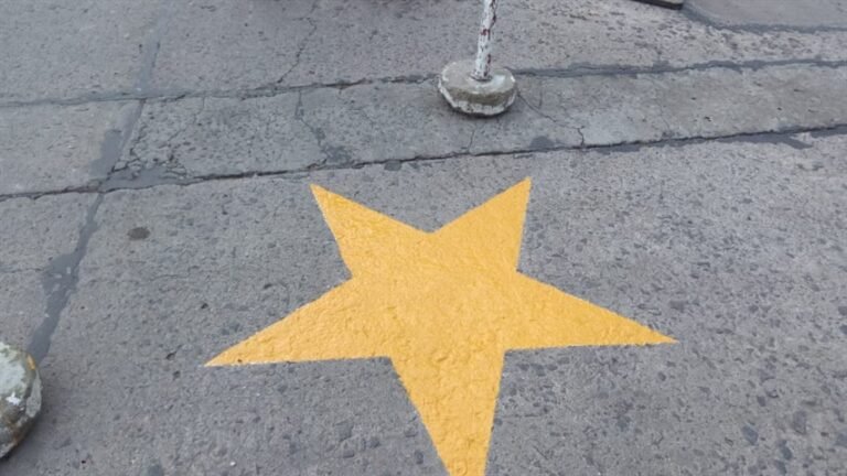 Este sábado colocarán dos nuevas Estrellas Amarillas en la ciudad