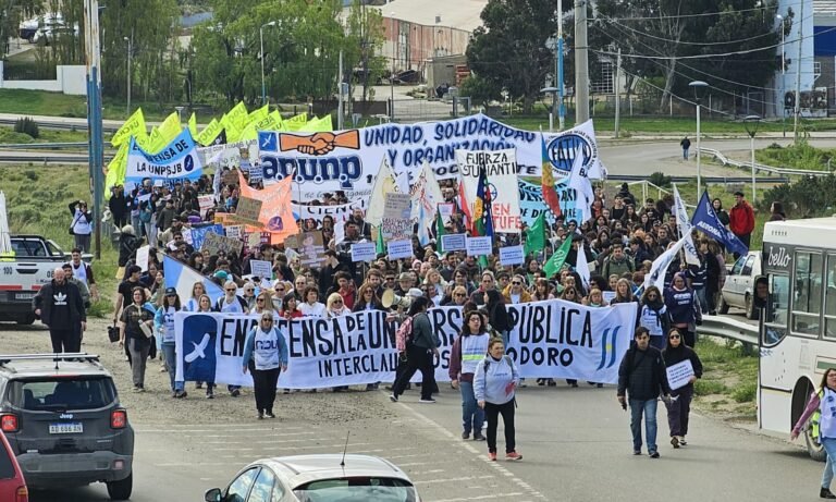 Una semana de paro total de actividades en las 57 universidades nacionales