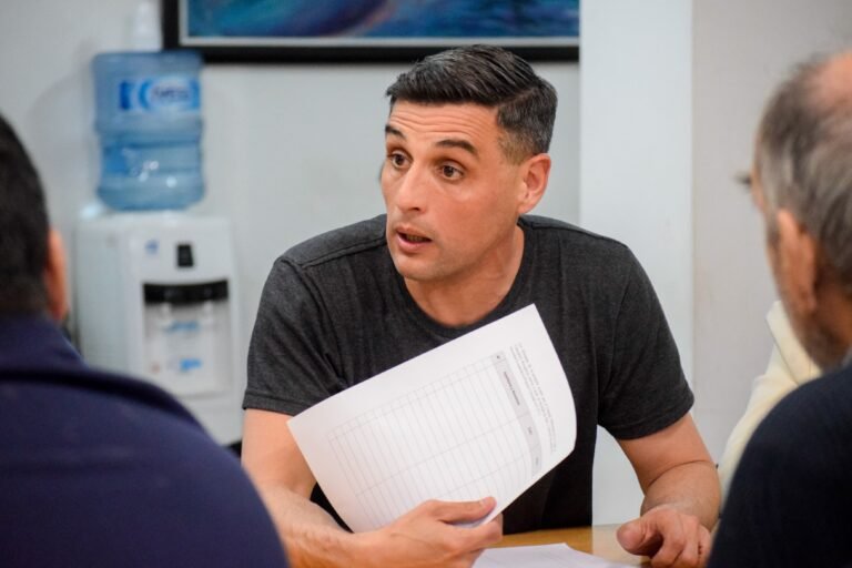 Con la ayuda de los vecinos concejales realizarán un relevamiento de baches